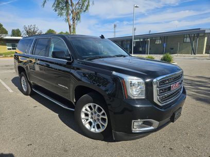 Used 2020 GMC Yukon XL SLT
