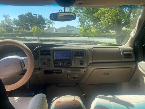 Used 2001 Ford Excursion Limited AWD/4WD image 13