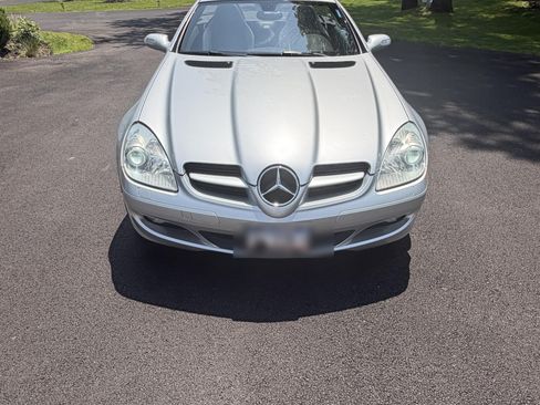 Used 2005 Mercedes-Benz SLK 350 image 2