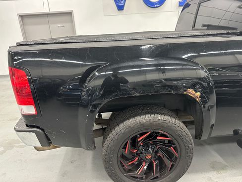 Used 2013 GMC Sierra 1500 Denali image 4