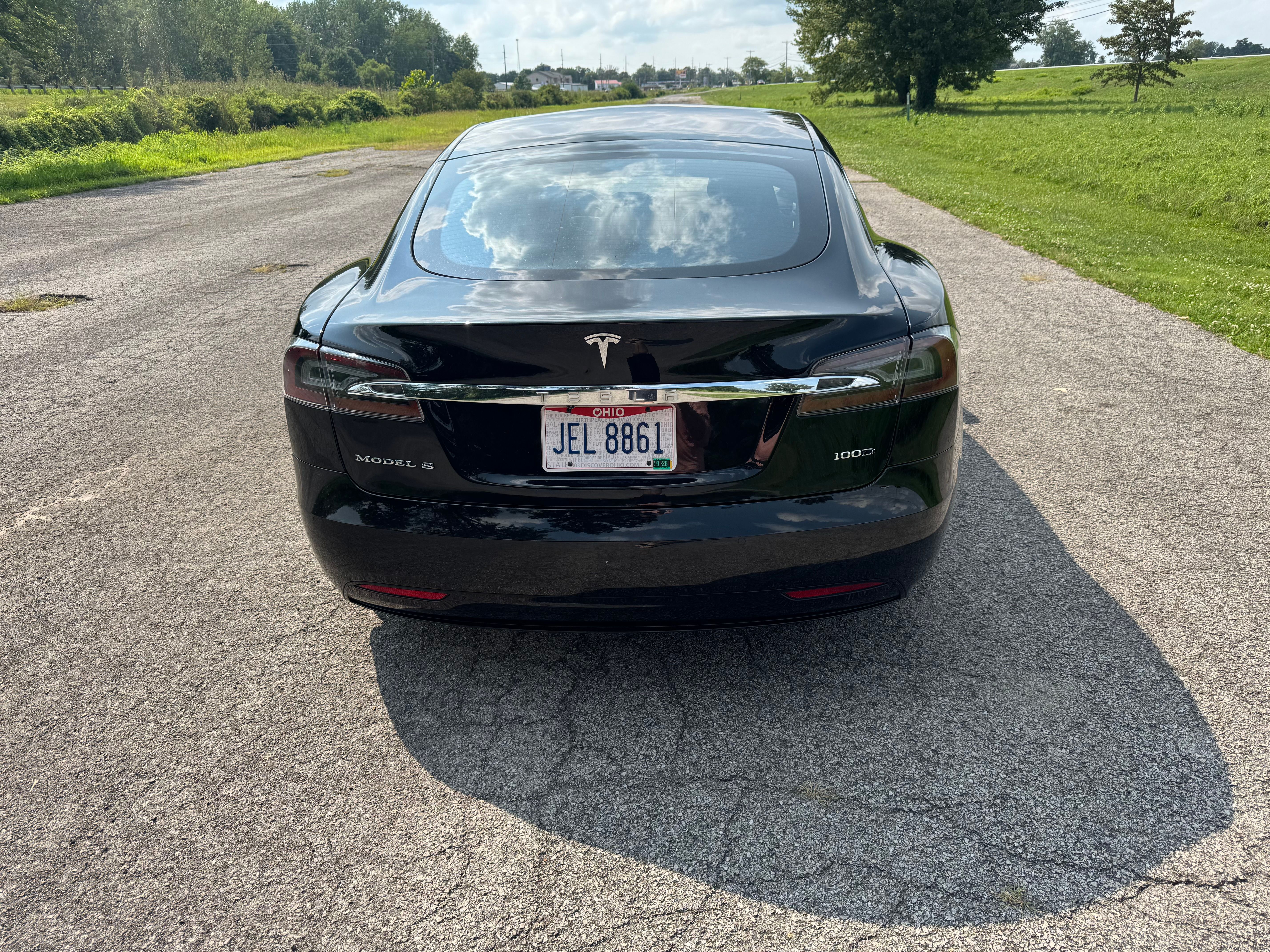 Used 2017 Tesla Model S 100D AWD/4WD image 13