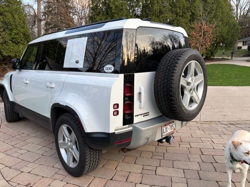 Used 2020 Land Rover Defender 110 HSE image 6