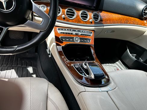 Used 2019 Mercedes-Benz E 450 4MATIC Sedan image 15