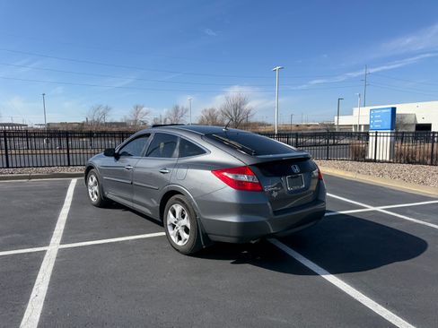 Used 2010 Honda Crosstour EX-L image 12