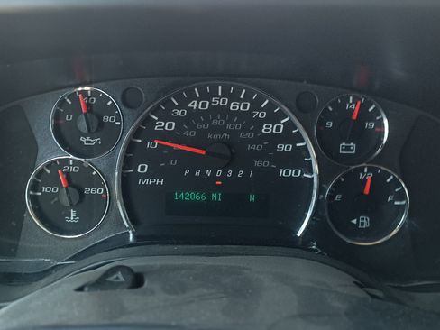 Used 2014 Chevrolet Express 1500 RWD image 29