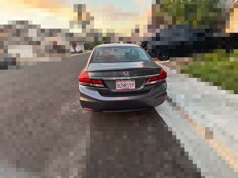 Used 2015 Honda Civic LX image 5
