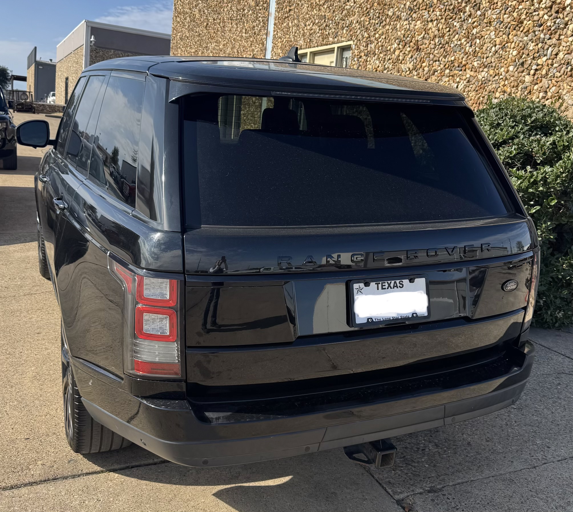 Used 2016 Land Rover Range Rover Supercharged AWD/4WD image 4