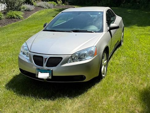 Used 2007 Pontiac G6 GT w/ Sport Package FWD image 5