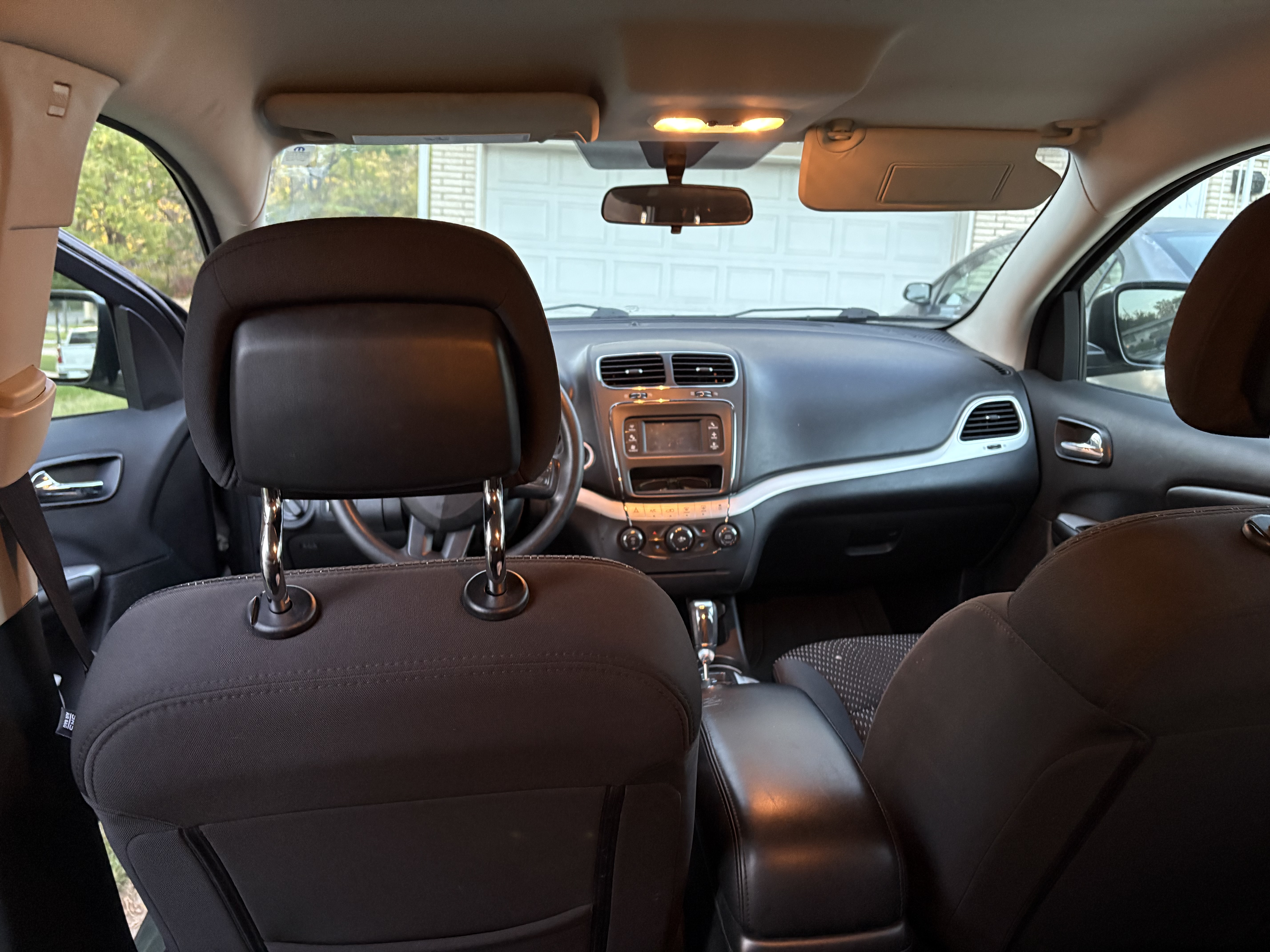 Used 2017 Dodge Journey SE FWD image 5
