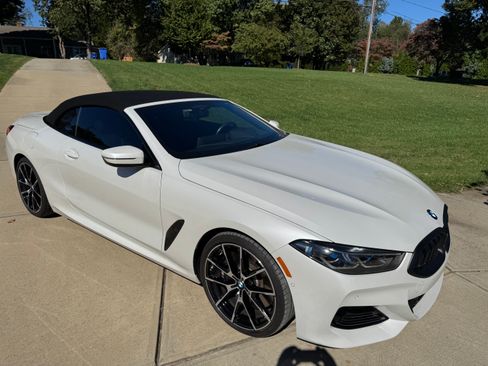 Used 2023 BMW 840i Convertible image 10
