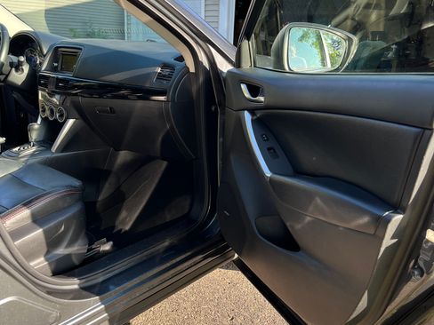 Used 2013 MAZDA CX-5 Touring w/ Bose & Moonroof Pkg FWD image 9