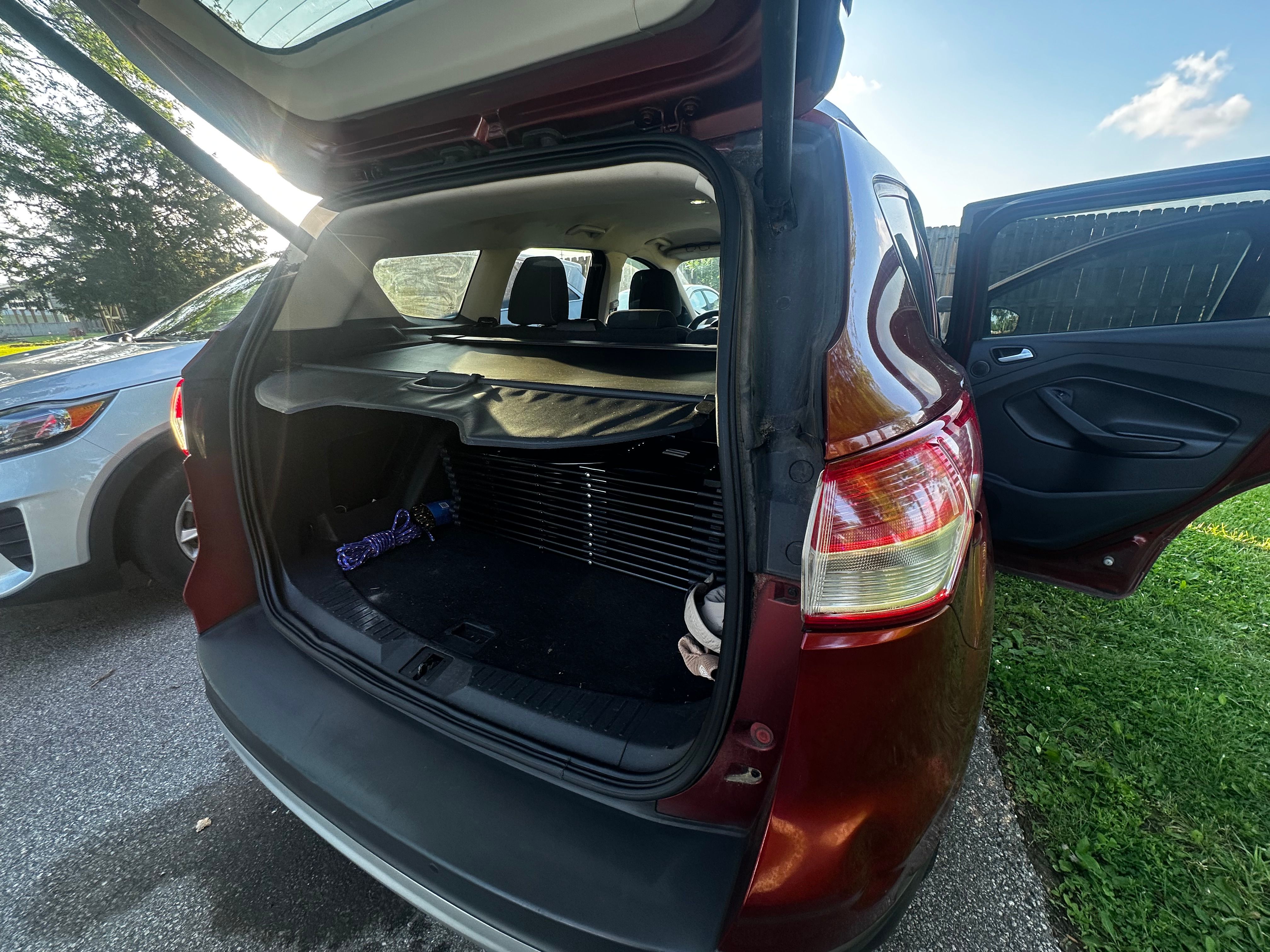 Used 2015 Ford Escape SE w/ Equipment Group 201A FWD image 9