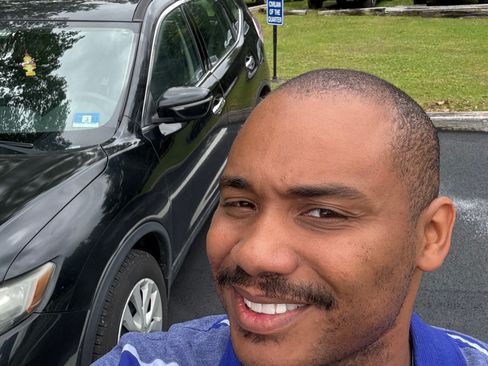 Used 2014 Nissan Rogue S image 4