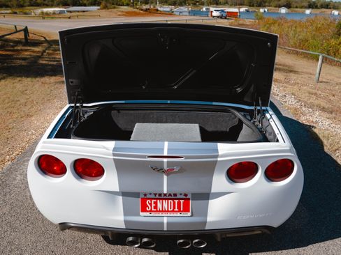 Used 2013 Chevrolet Corvette Grand Sport w/ 4LT Preferred Equipment Group image 8