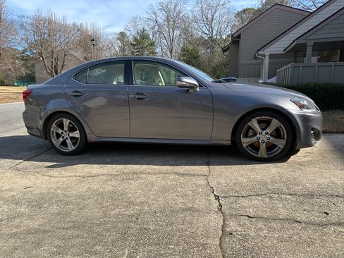 Used 2012 Lexus IS 250 image 4