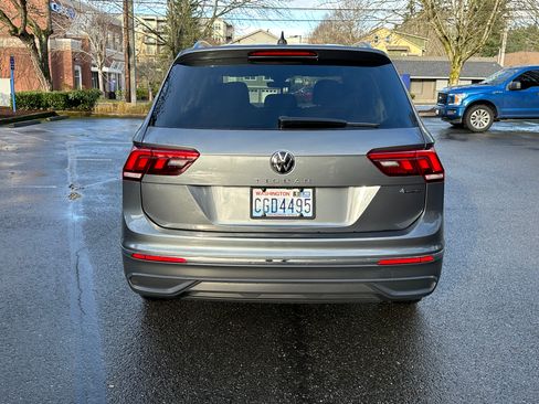 Used 2023 Volkswagen Tiguan S image 12