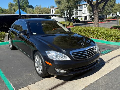 Used 2007 Mercedes-Benz S 550 image 2