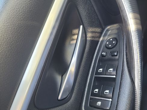 Used 2018 BMW 330i 330i Sedan 4D w/ Premium Package image 8