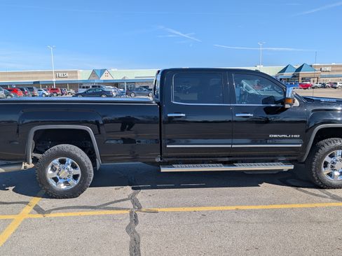 Used 2018 GMC Sierra 3500 Denali w/ Duramax Plus Package image 1