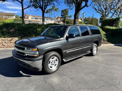 Used 2005 Chevrolet Suburban LT w/ Preferred Equipment Group