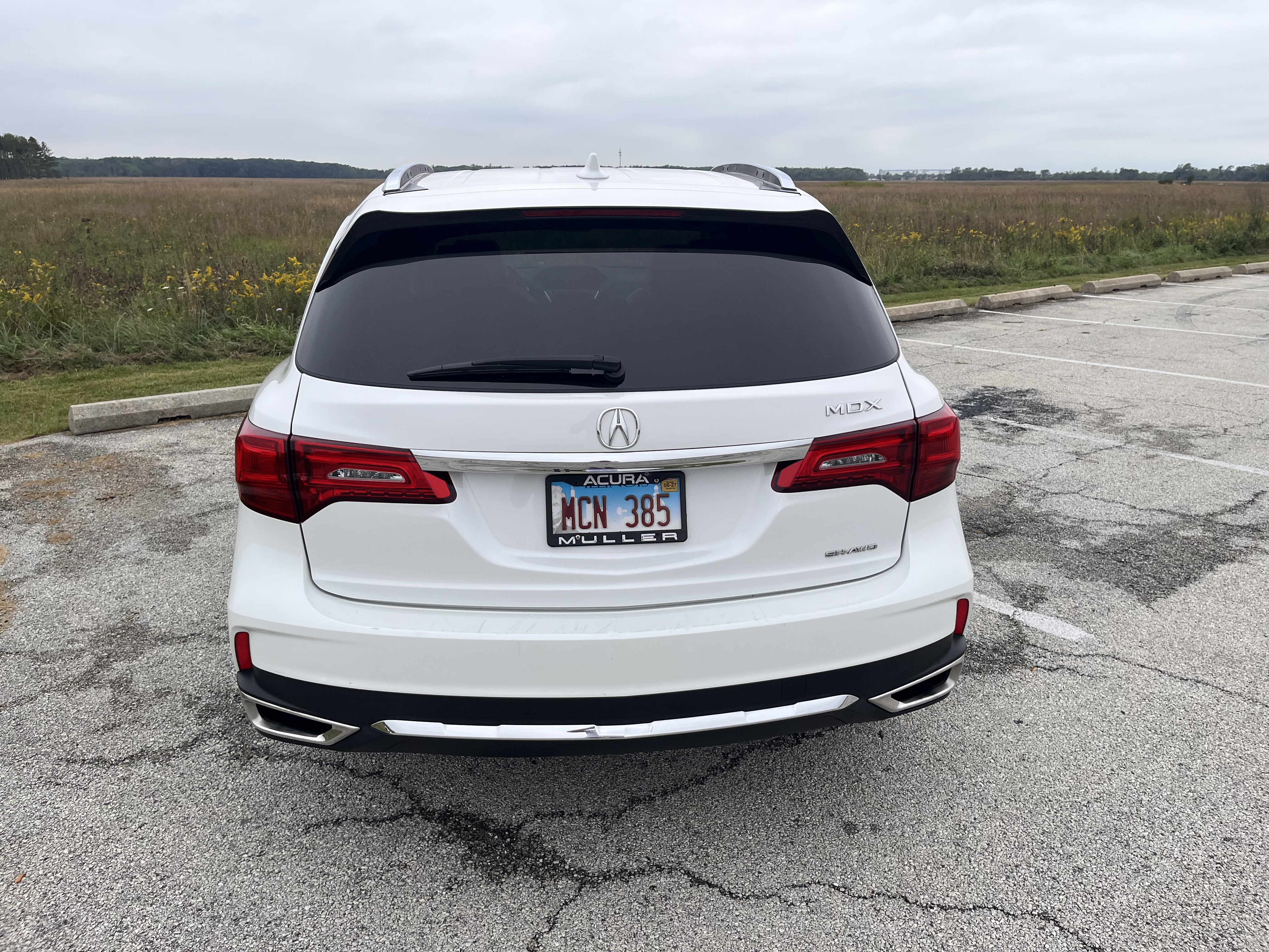 Used 2020 Acura MDX SH-AWD image 4