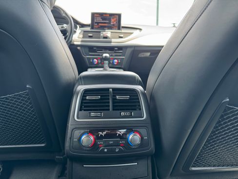 Used 2016 Audi RS 7 Prestige w/ RS 7 Dynamic Package AWD/4WD image 8