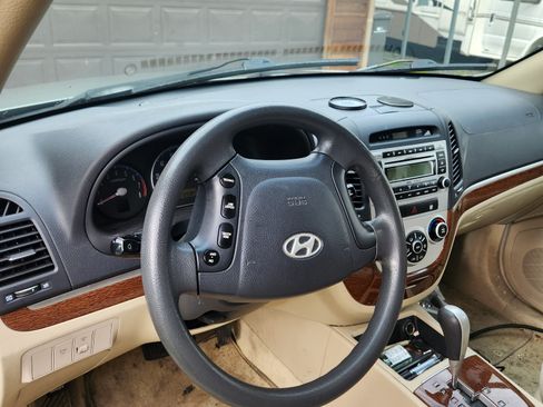 Used 2007 Hyundai Santa Fe GLS image 10