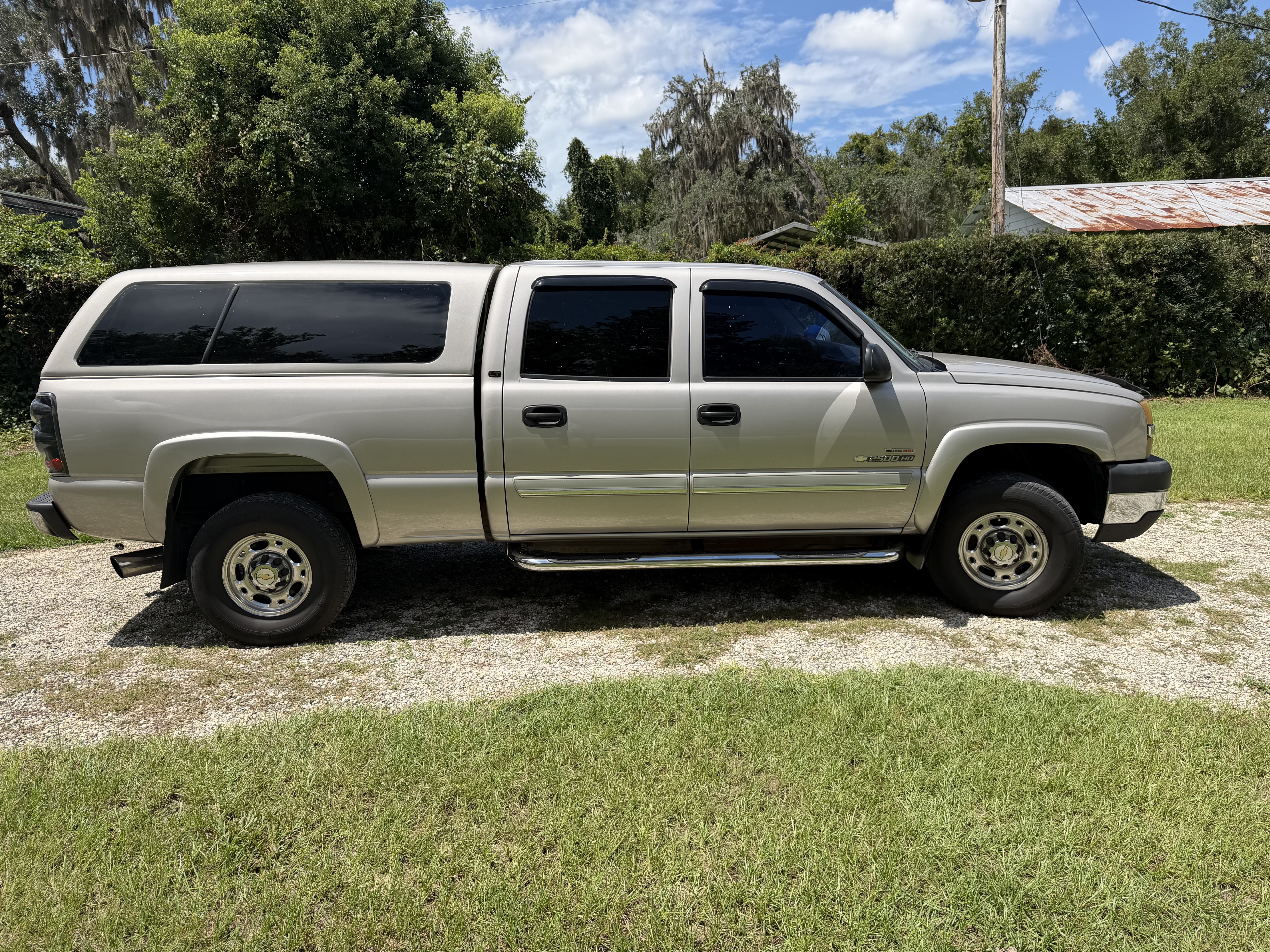 Used 2004 Chevrolet Silverado 2500 LT w/ Heavy-Duty Power Package RWD image 5