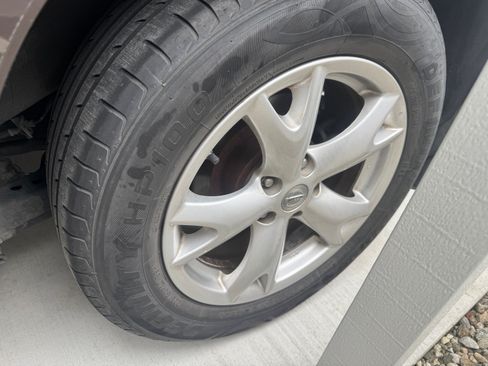 Used 2010 Nissan Rogue SL w/ Premium Pkg image 20