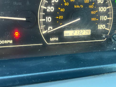 Used 2007 Toyota Sequoia Limited image 10