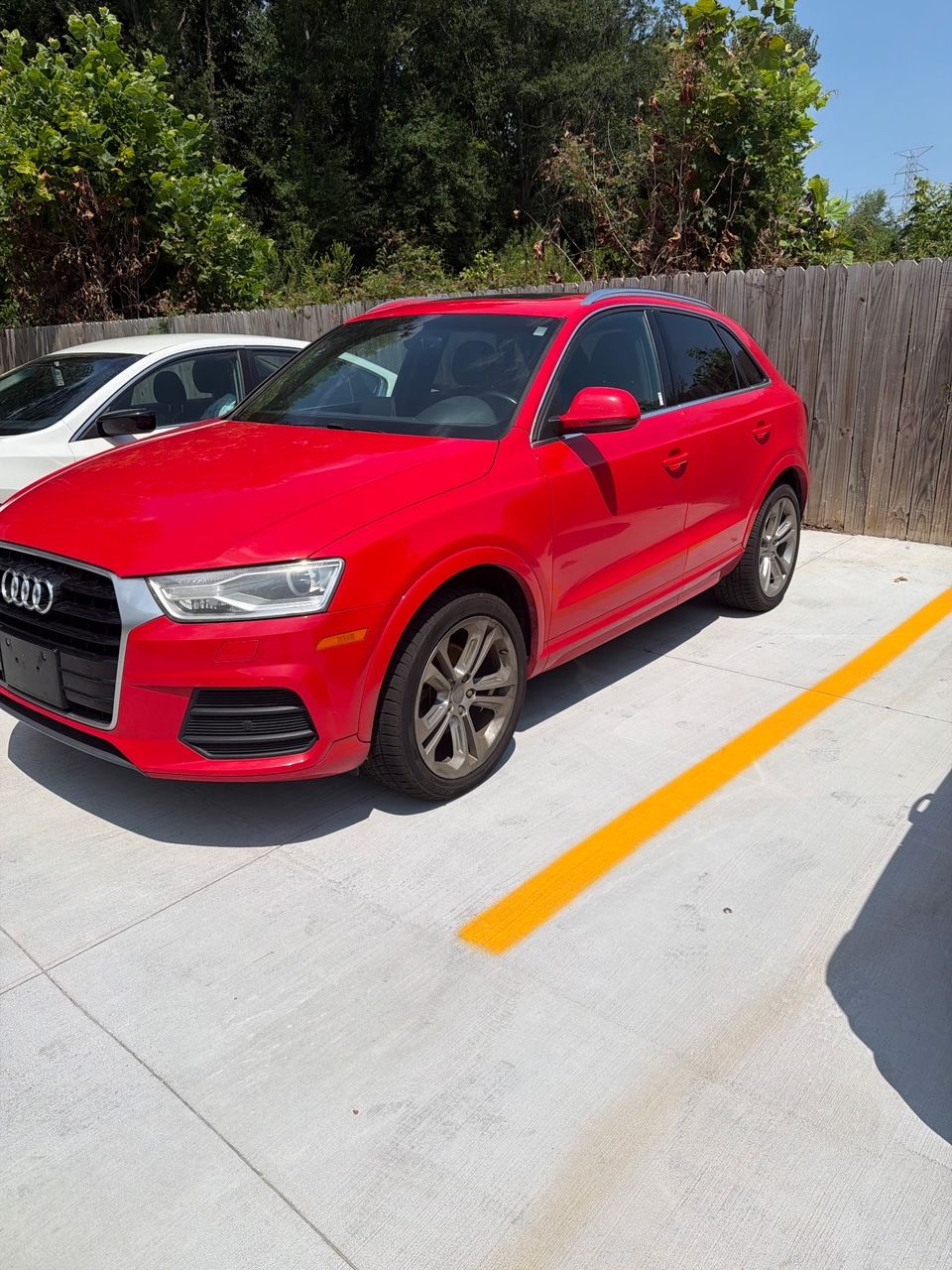 Used 2016 Audi Q3 2.0T Premium Plus w/ Technology Package AWD/4WD image 2