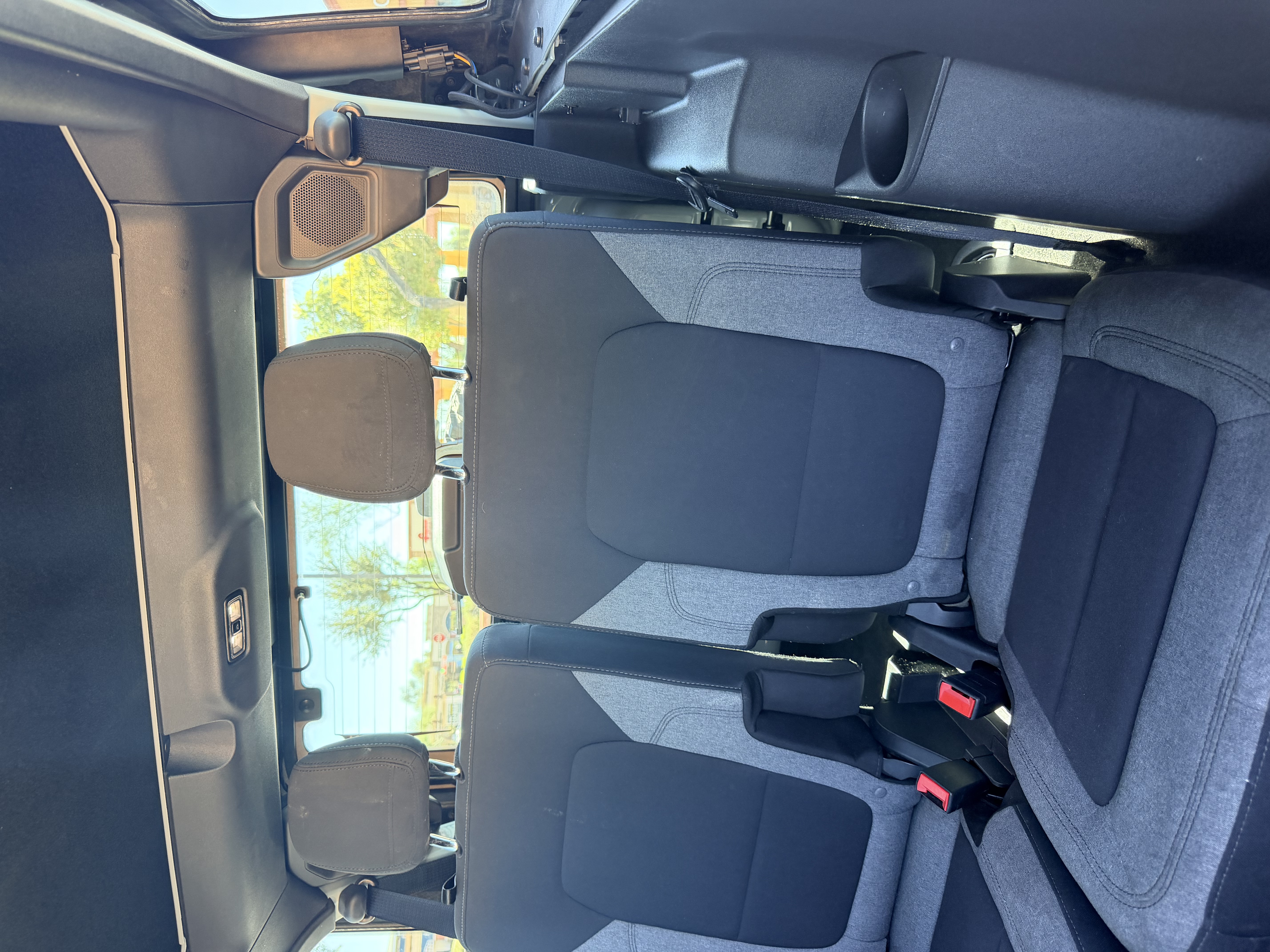 Used 2023 Ford Bronco 2-Door w/ Sasquatch Package AWD/4WD image 15
