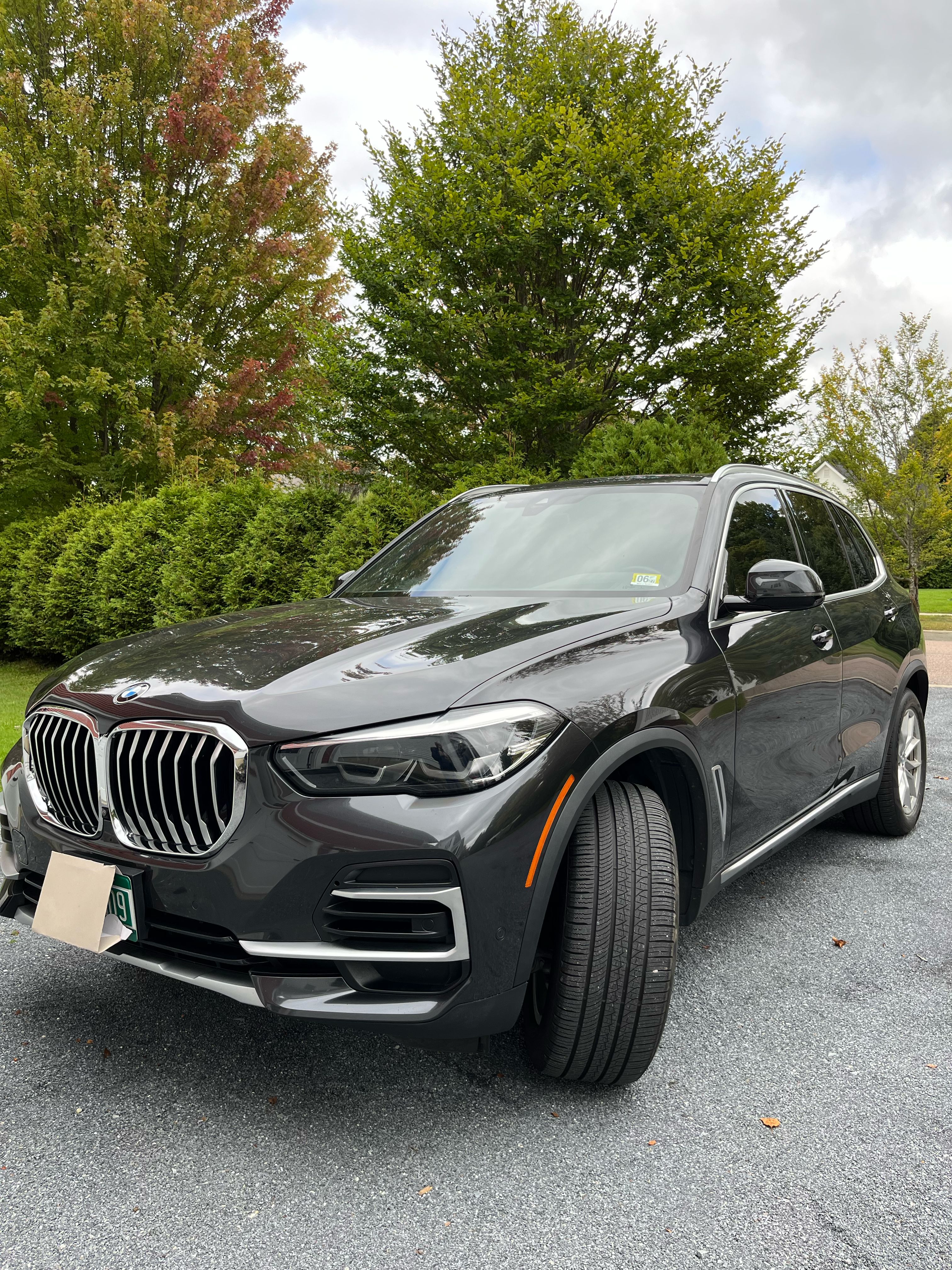 Used 2023 BMW X5 xDrive40i w/ Premium Package AWD/4WD image 1