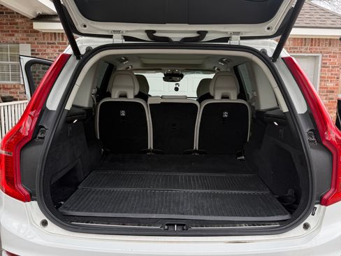 Used 2017 Volvo XC90 T5 Momentum w/ Momentum Plus Package image 5