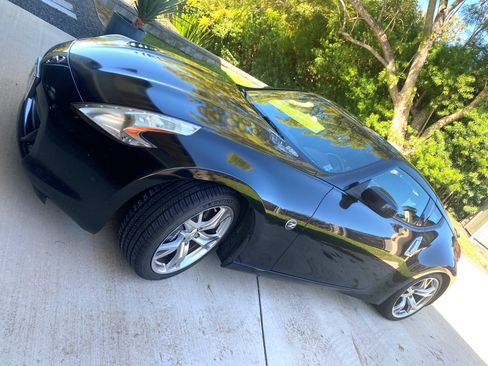 Used 2012 Nissan 370Z Touring w/ Sport Pkg image 6
