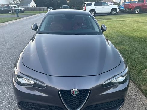 Used 2018 Alfa Romeo Giulia Ti Sport w/ Quick Order Package 22S Sport image 18