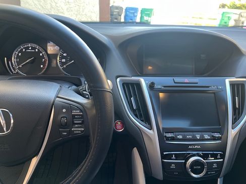 Used 2016 Acura TLX image 22
