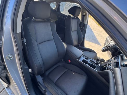 Used 2019 Honda Accord LX image 9