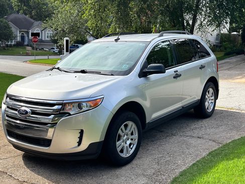 Used 2012 Ford Edge SE FWD image 1