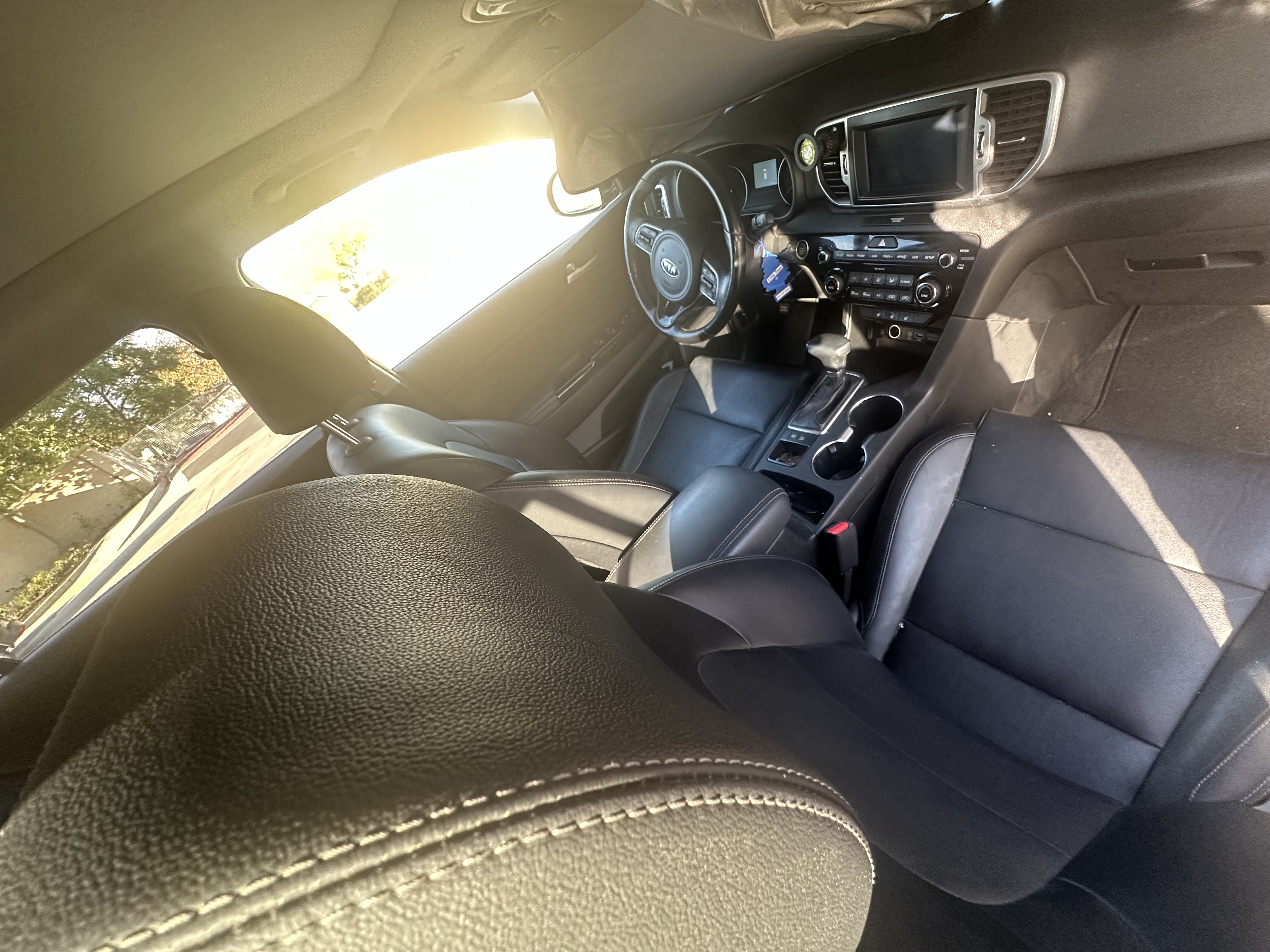 Used 2019 Kia Sportage EX w/ EX Premium Package FWD image 8