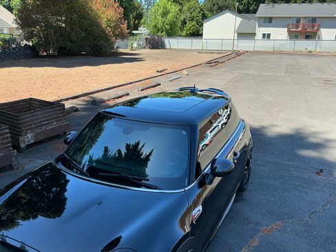 Used 2017 MINI Cooper John Cooper Works FWD image 17