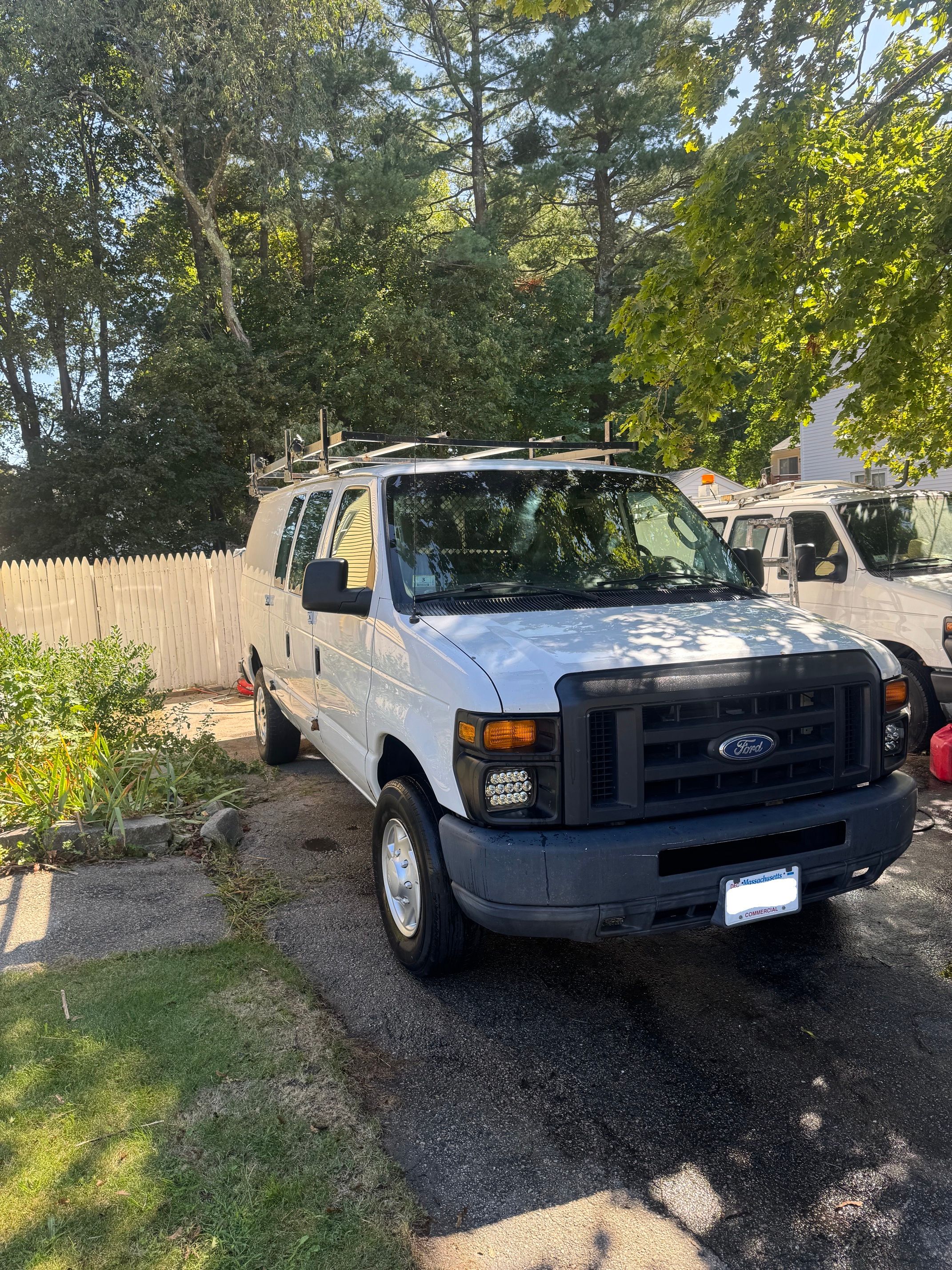 Used 2014 Ford E-250 and Econoline 250 w/ Commercial Cargo Van Package RWD image 8