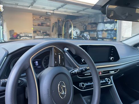 Used 2022 Hyundai Sonata SE image 14