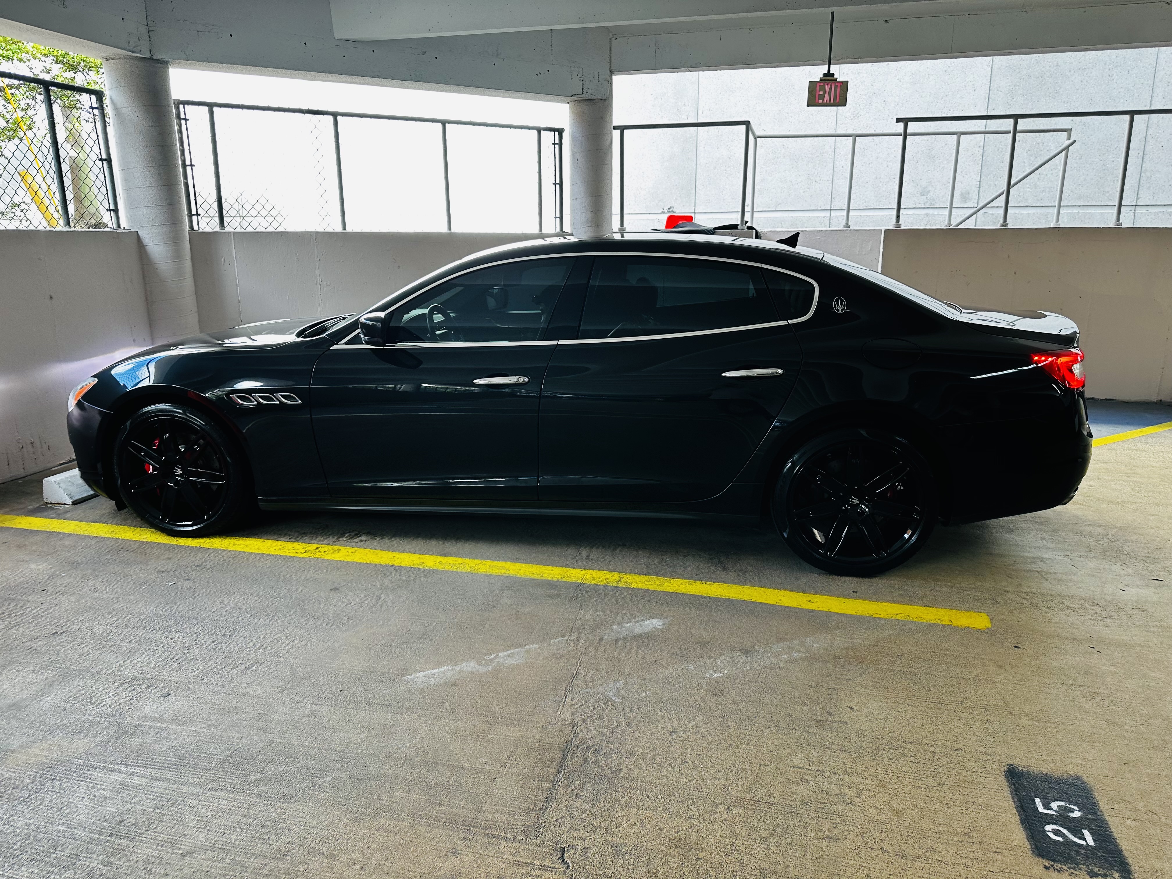 Used 2014 Maserati Quattroporte S Q4 AWD/4WD image 4