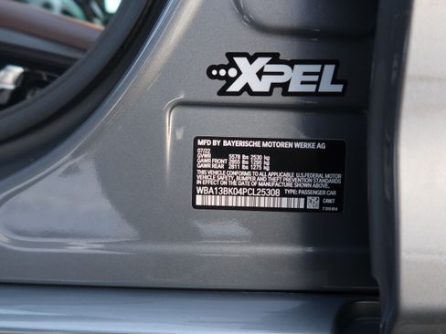 Used 2023 BMW M550i xDrive w/ Dynamic Handling Package image 19