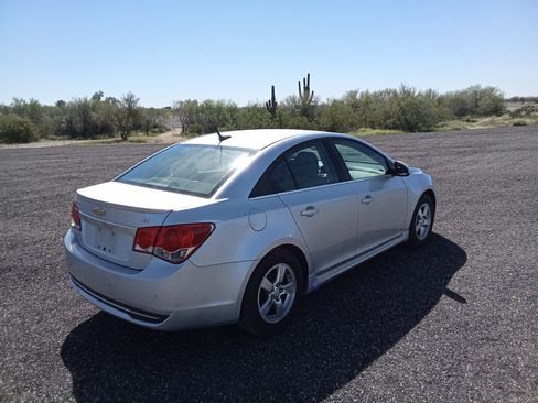 Used 2012 Chevrolet Cruze LT w/ RS Package image 4