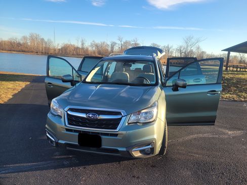 Used 2018 Subaru Forester 2.5i Premium image 18