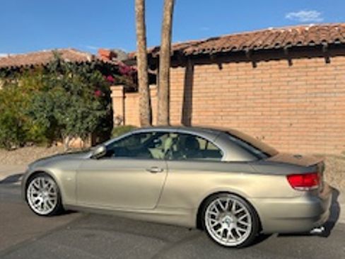 Used 2010 BMW 328i Convertible RWD image 18