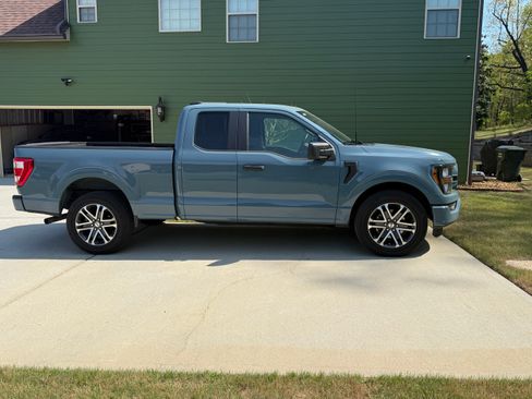 Used 2023 Ford F150 XL w/ STX Appearance Package image 13