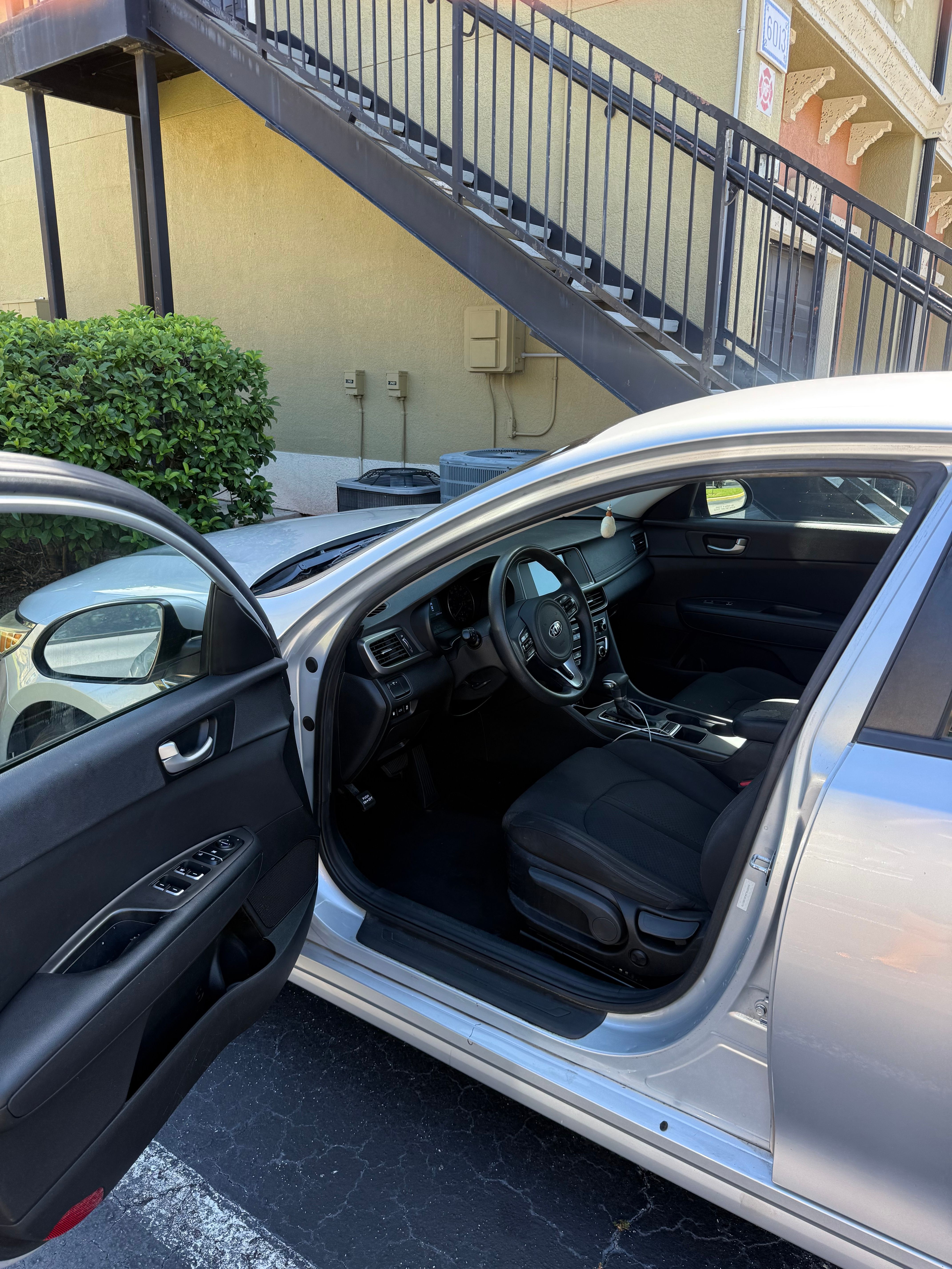 Used 2018 Kia Optima LX FWD image 19